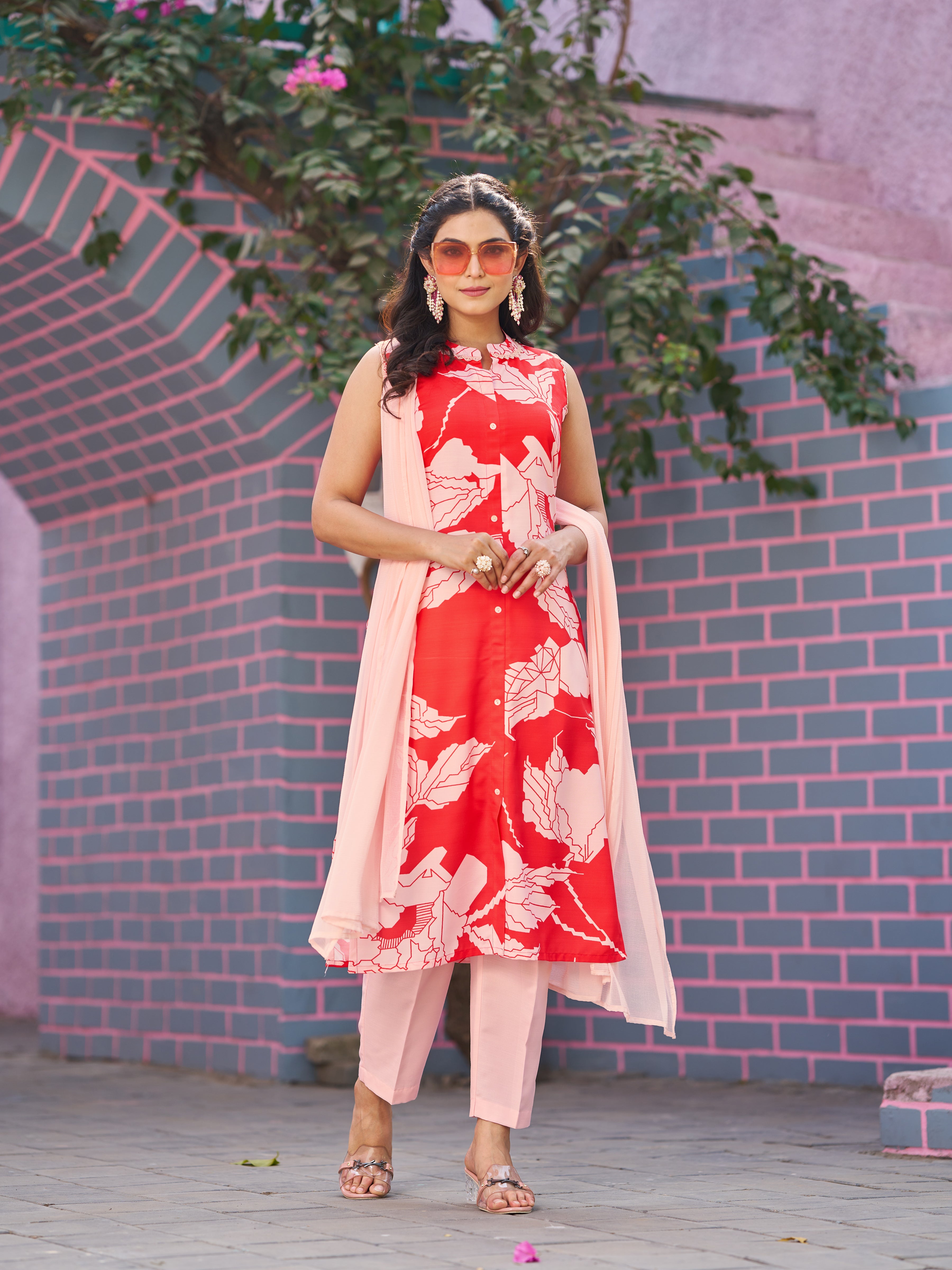 Red Cotton Blend Kurta Set for Women  Self Design Festive & Ethnic Wear VIBE VISION